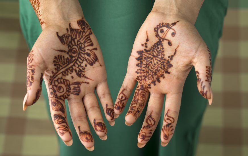 Henna (Mehendi): Spiritual Significance and Medicinal Uses